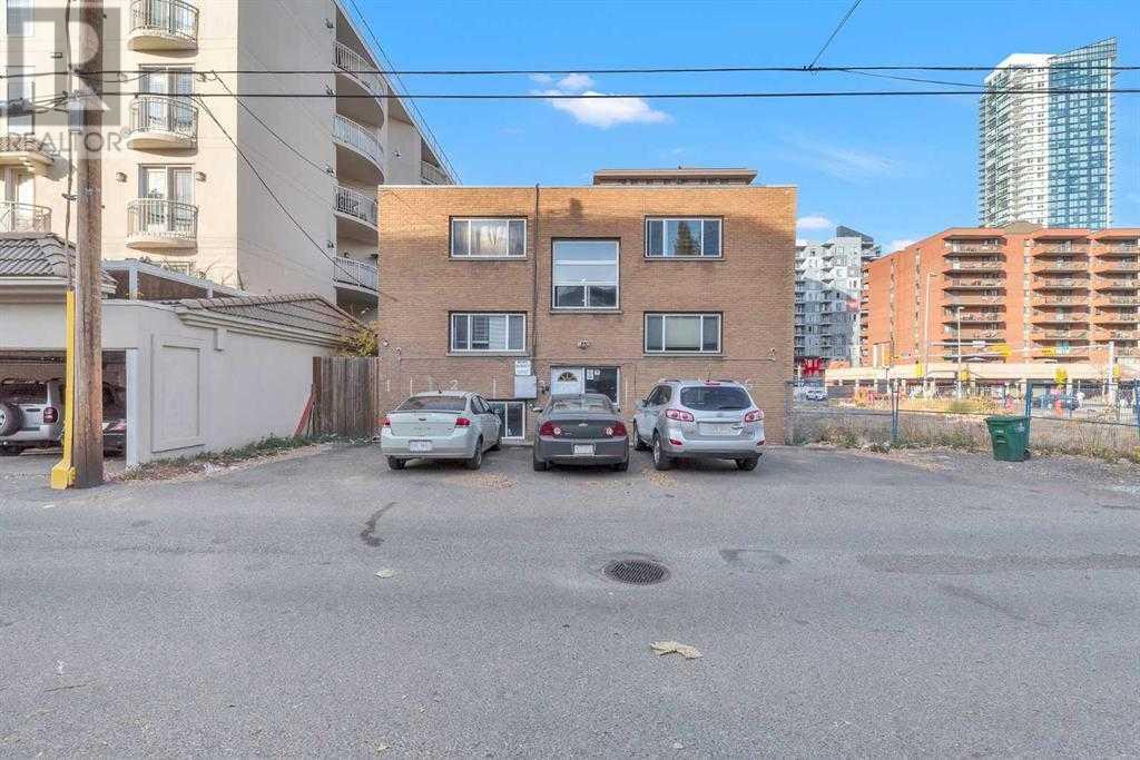 Multi-family House for Sale in   Avenue SW Beltline Calgary 