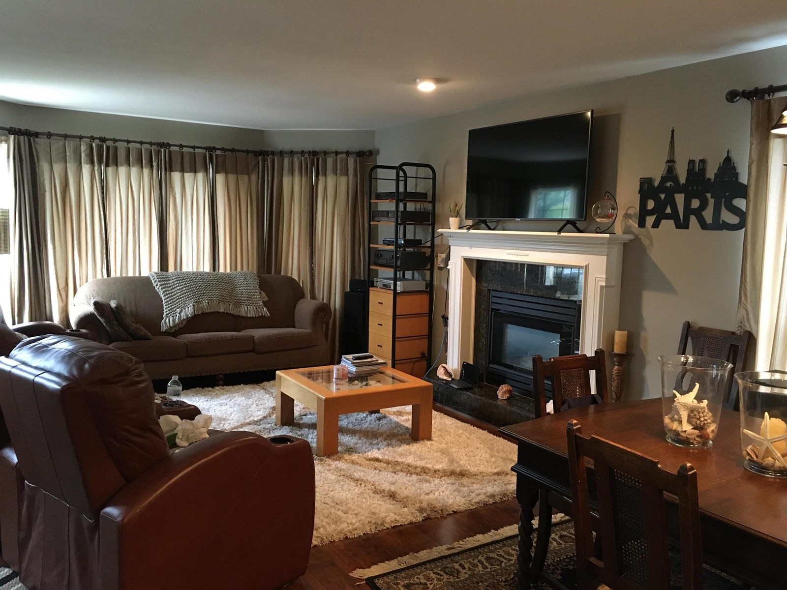 Photo 4 of 1187 King George Boulevard, Surrey BC