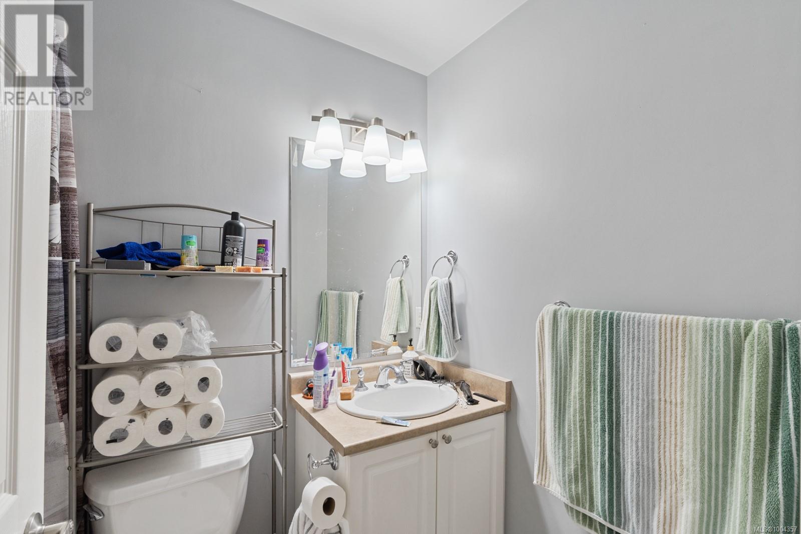 Photo 5 of 407 866 Goldstream Ave, Langford BC