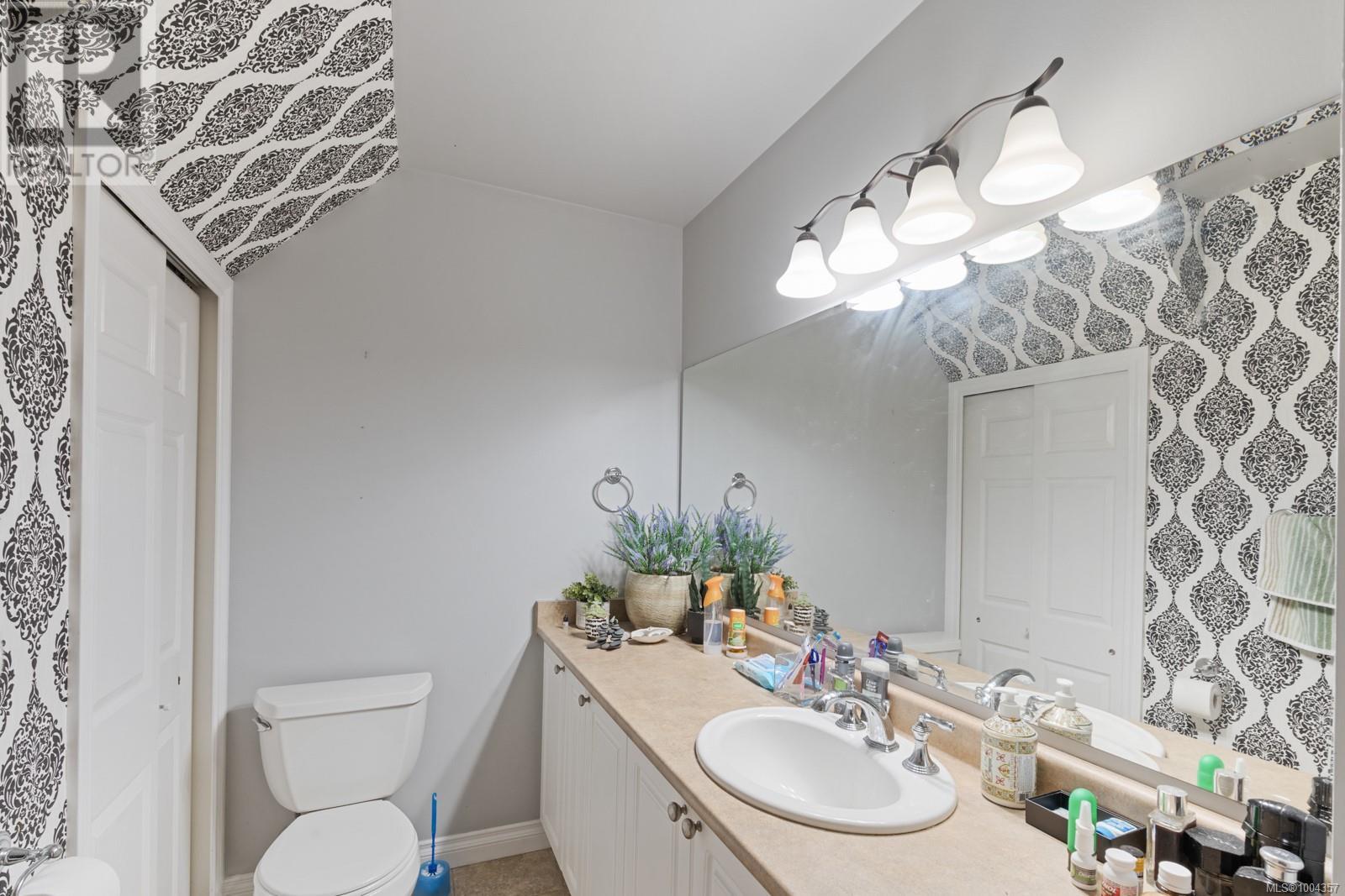 Photo 18 of 407 866 Goldstream Ave, Langford BC