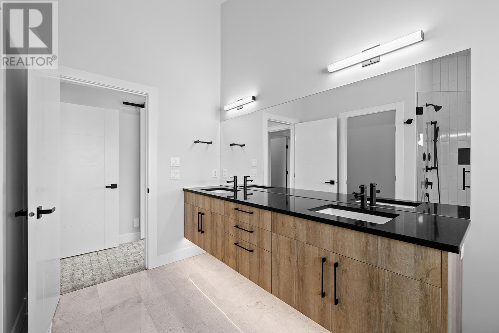 Photo 18 of 1165 Lone Pine Drive, Kelowna BC