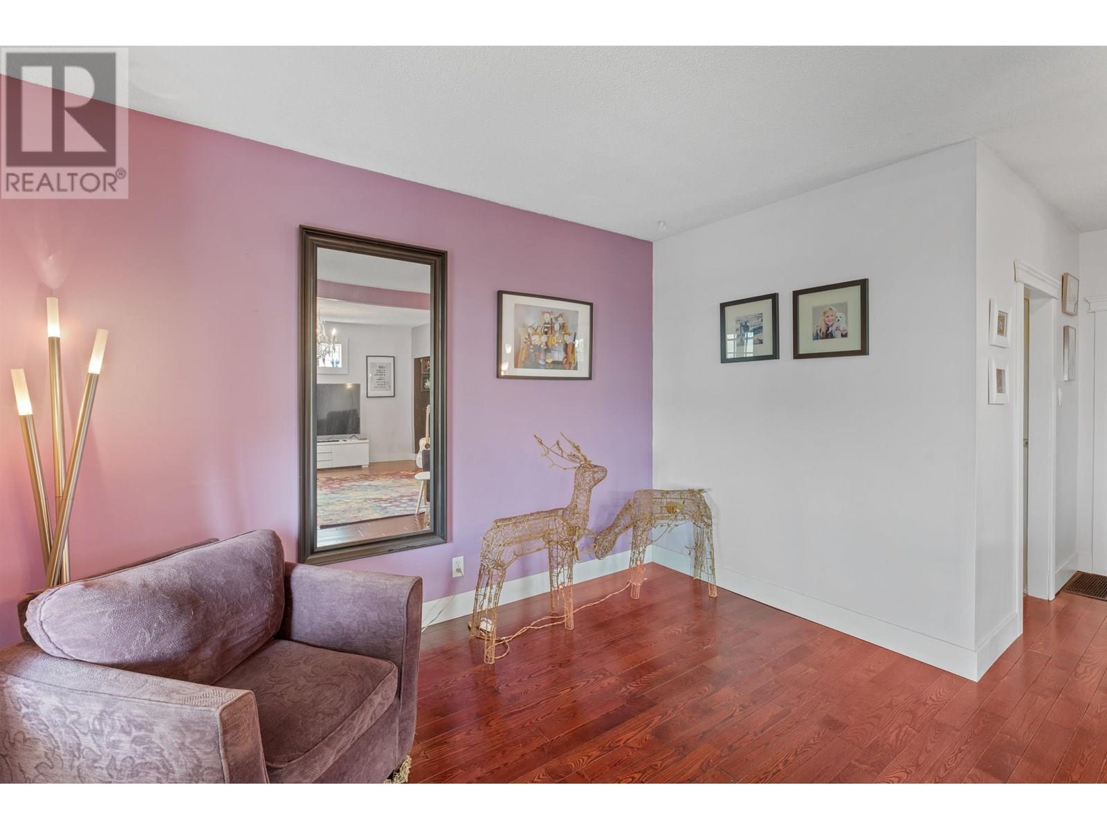 316 LAVAL SQUARE, Coquitlam