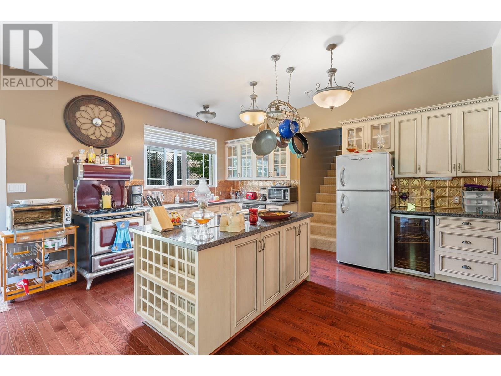 316 LAVAL SQUARE, Coquitlam