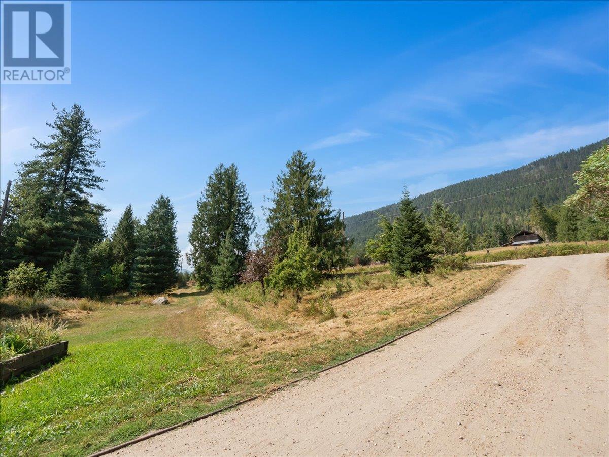 Photo 25 of 6172 Slocan River Road, Winlaw BC