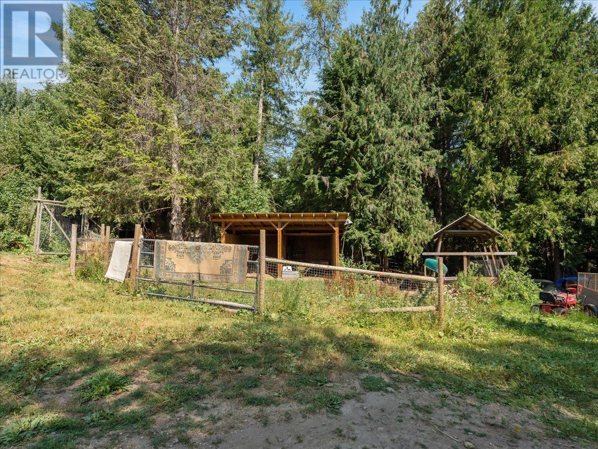 Photo 54 of 6172 Slocan River Road, Winlaw BC