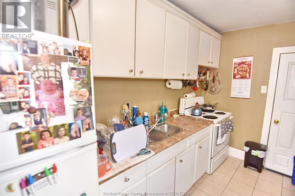 Photo 3 of 1441 Ellis East, Windsor ON