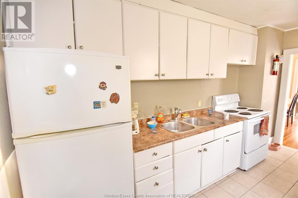 Photo 4 of 1441 Ellis East, Windsor ON