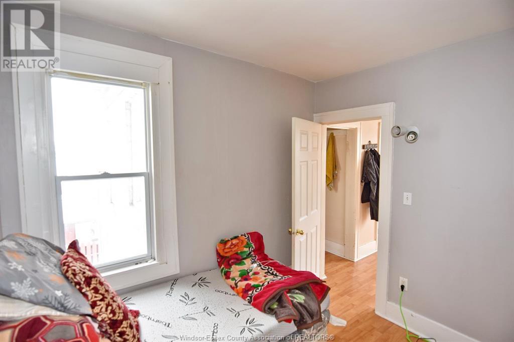 Photo 16 of 1441 Ellis East, Windsor ON