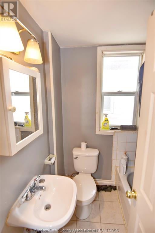 Photo 9 of 1441 Ellis East, Windsor ON