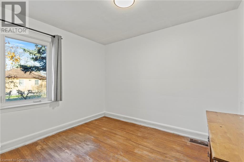 Photo 13 of 50 West 4th Street, Hamilton ON