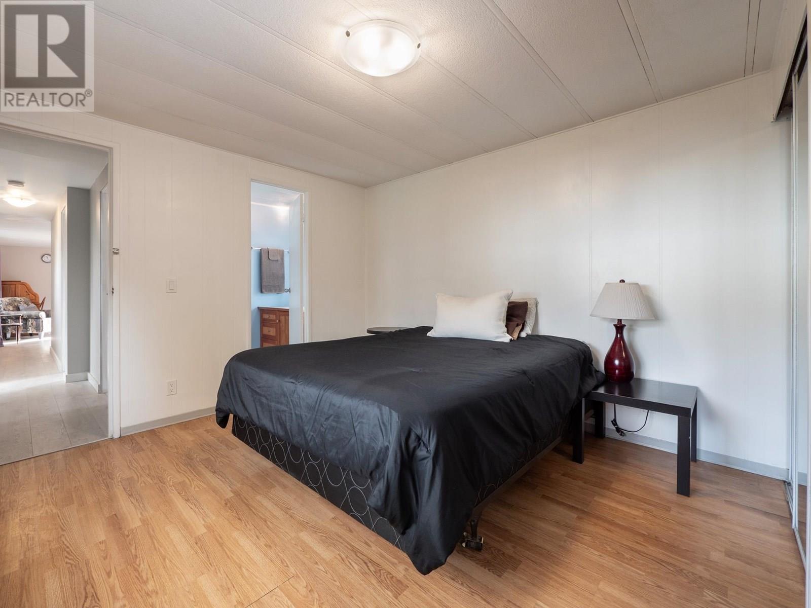 747 CASCADE CRESCENT, Gibsons