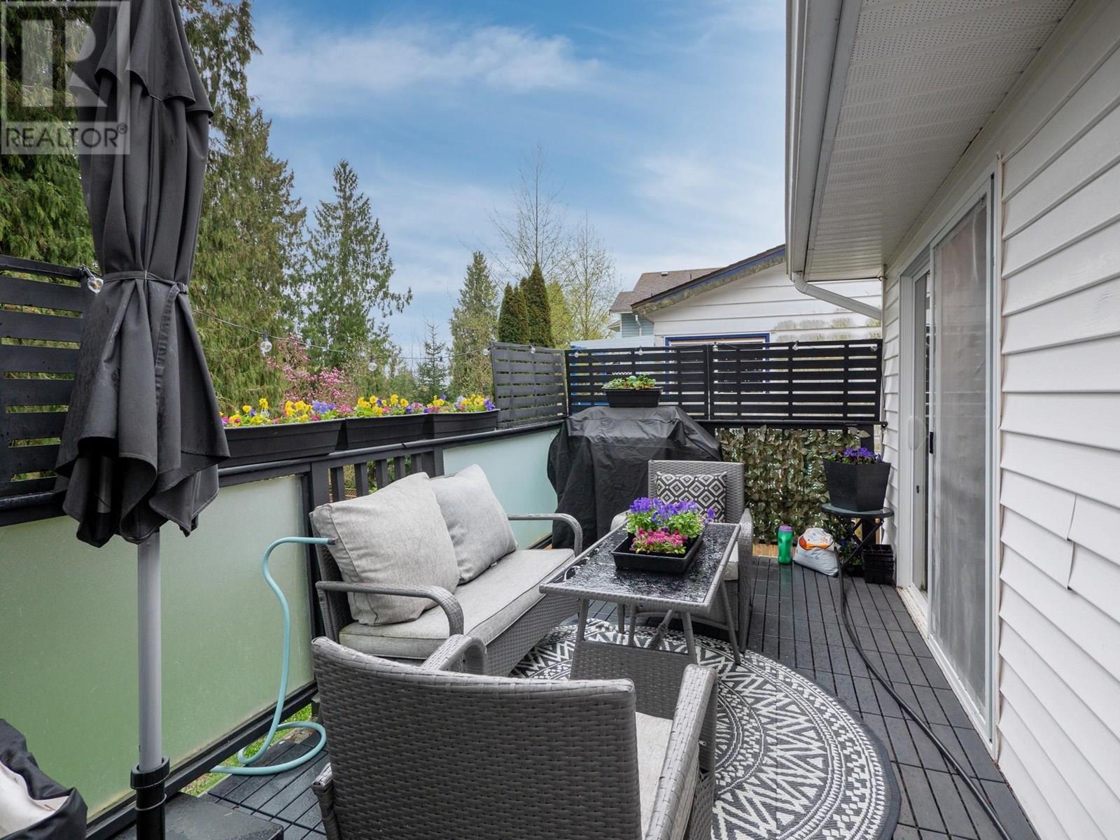 617 GOWER POINT ROAD, Gibsons
