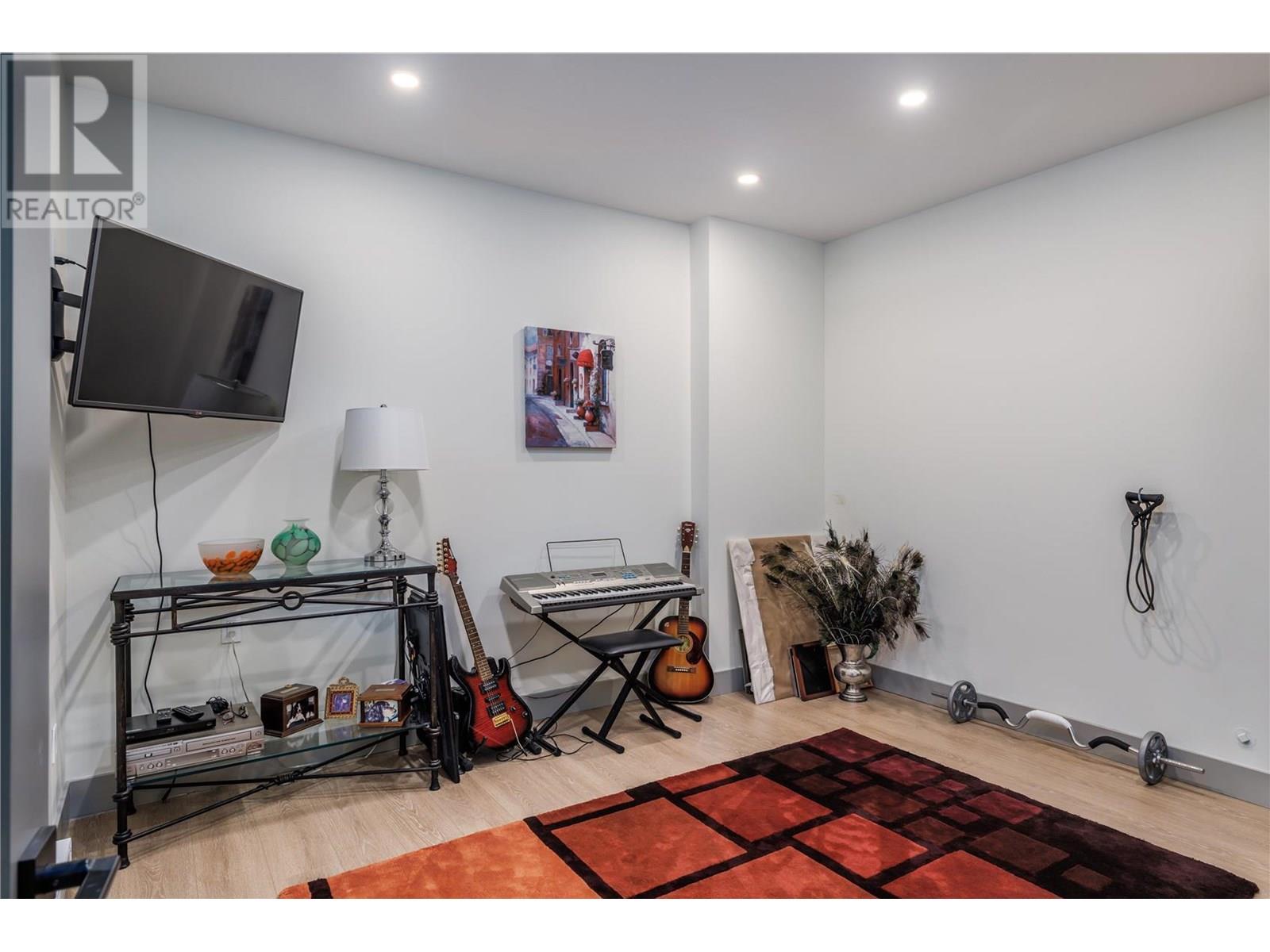 240A Grizzly Ridge Trail, Big White