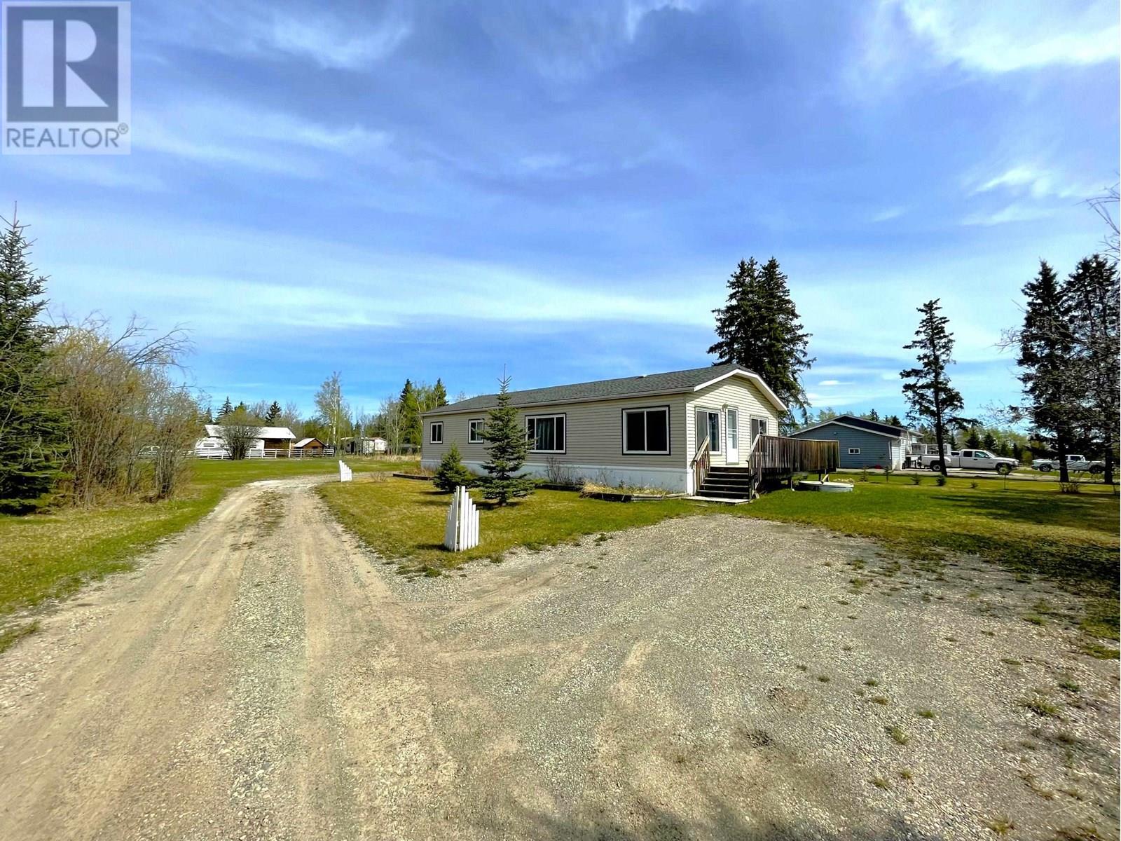 Photo 31 of 6396 Daisy Avenue, Fort St John BC