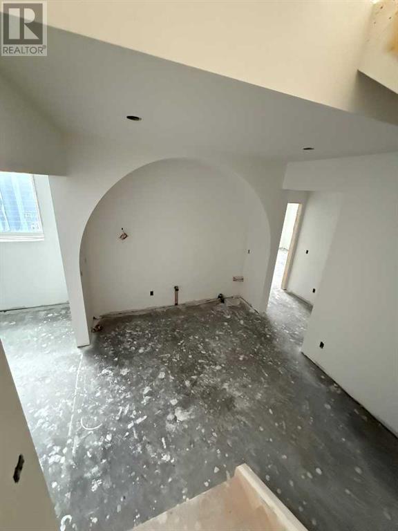 Single Family House for Sale in  Toronto Crescent NW St Andrews Heights Calgary 