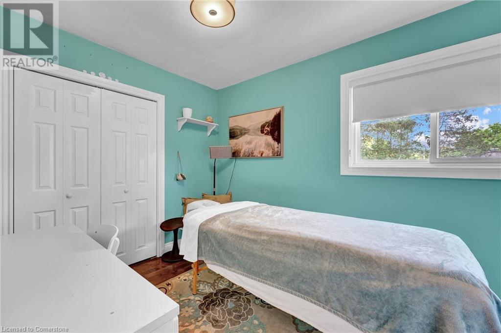 Photo 34 of 617 Scenic Drive, Hamilton ON