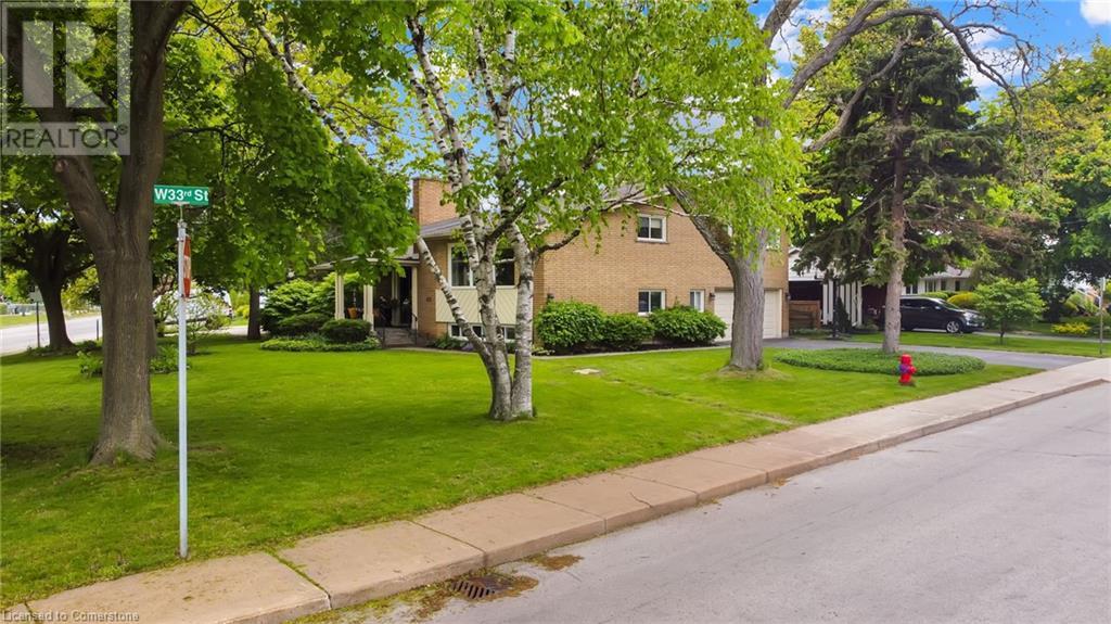 Photo 45 of 617 Scenic Drive, Hamilton ON