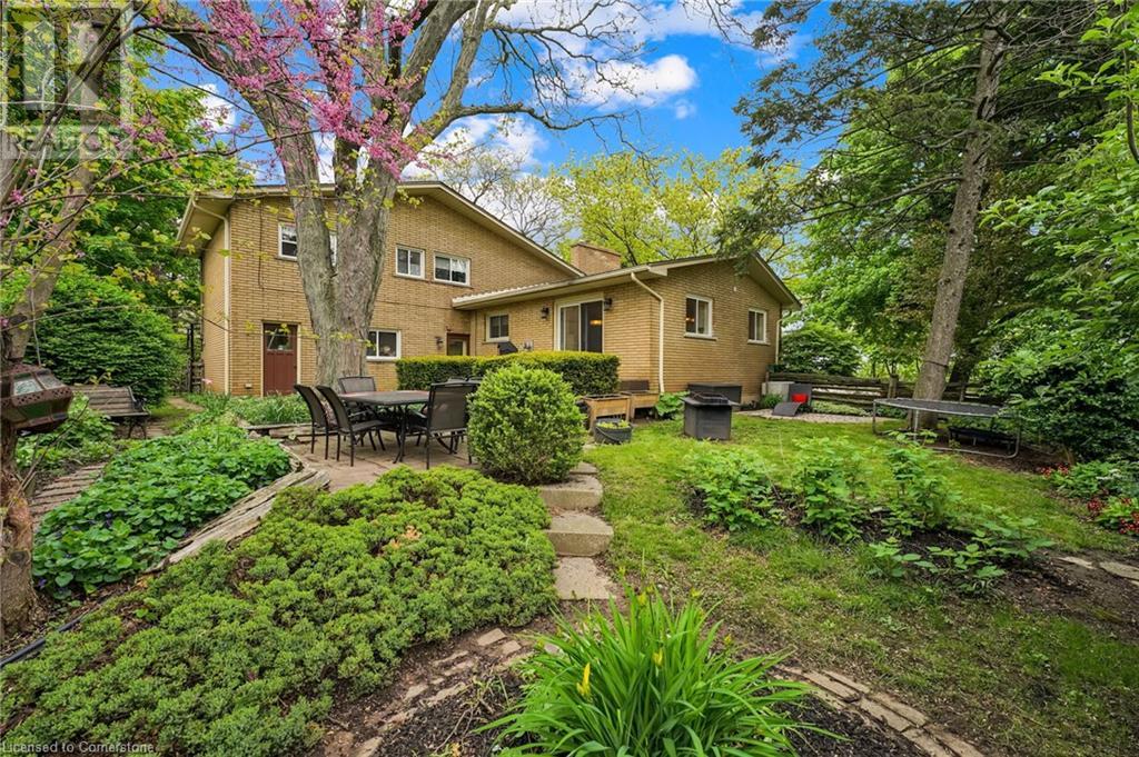 Photo 44 of 617 Scenic Drive, Hamilton ON