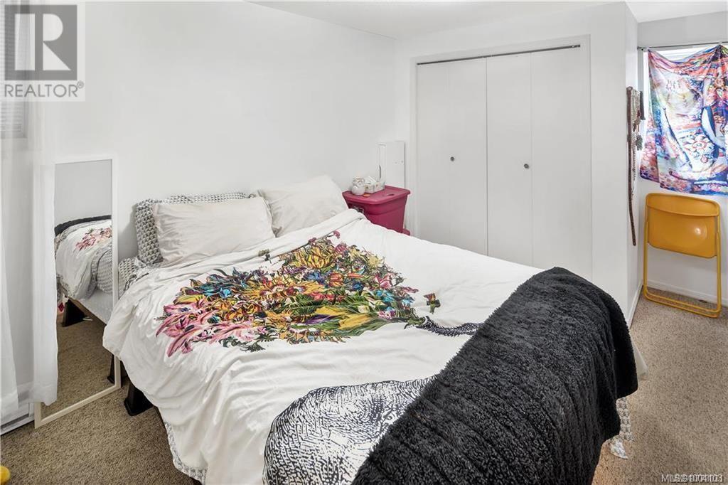 Single Family House Character for Sale in  Finlayson St Victoria 