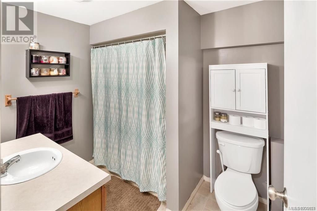 Single Family House Character for Sale in  Finlayson St Victoria 