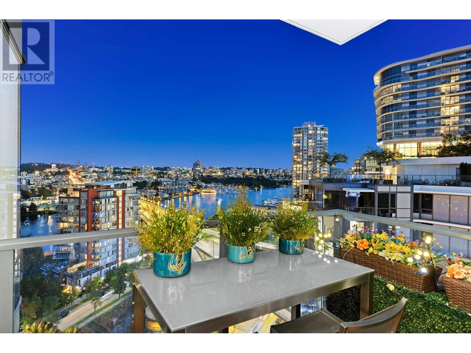 Photo 20 of 2056 38 Smithe Street, Vancouver BC