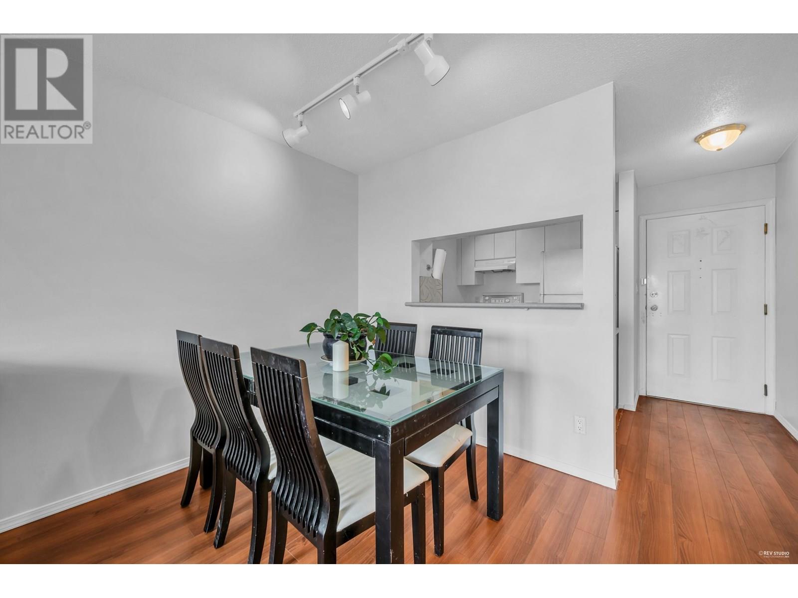Photo 17 of 1007 3489 Ascot Place, Vancouver BC