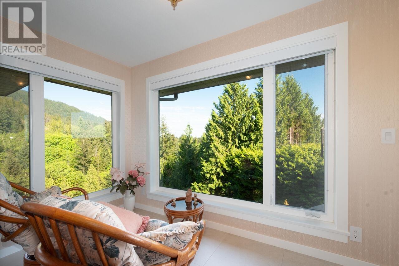 4228 ROCKRIDGE CRESCENT, West Vancouver