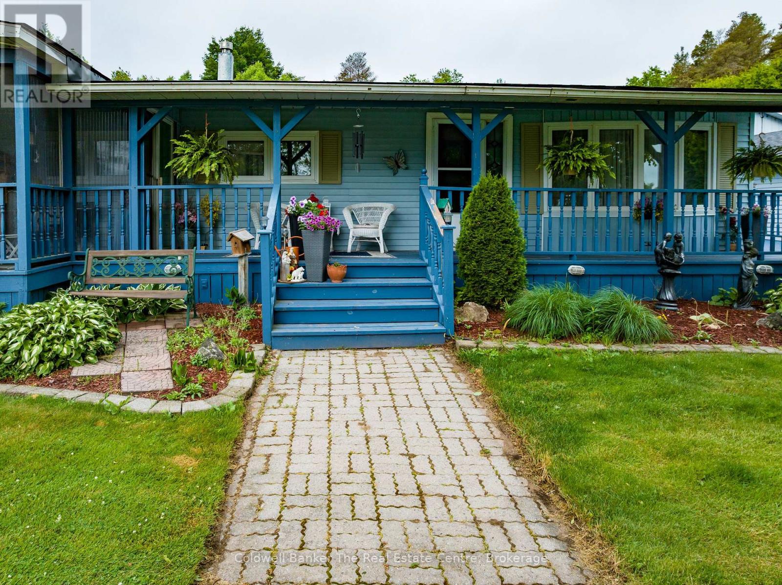 Single Family House Bungalow for Sale in  MCCARTHY DRIVE Clearview (Brentwood) 