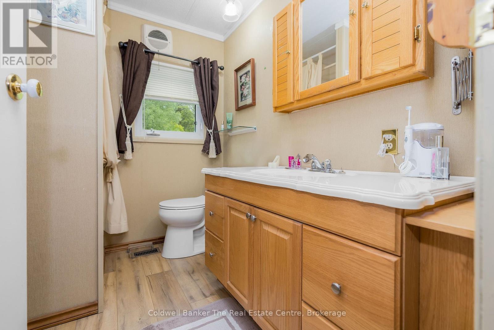 Single Family House Bungalow for Sale in  MCCARTHY DRIVE Clearview (Brentwood) 