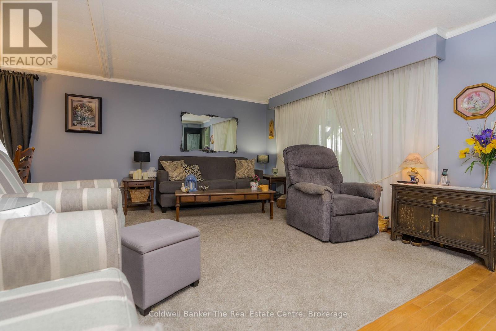 Single Family House Bungalow for Sale in  MCCARTHY DRIVE Clearview (Brentwood) 
