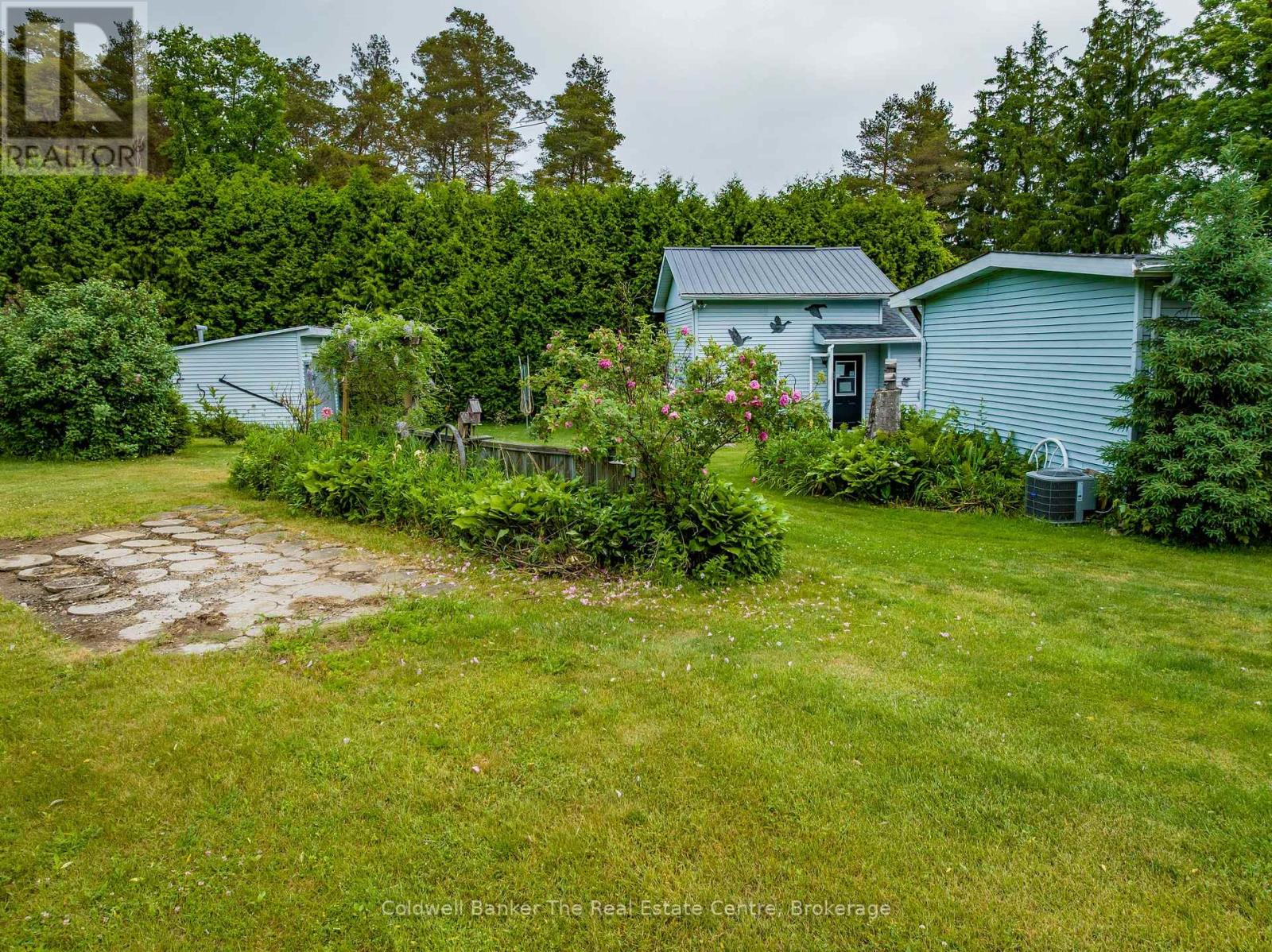 Single Family House Bungalow for Sale in  MCCARTHY DRIVE Clearview (Brentwood) 