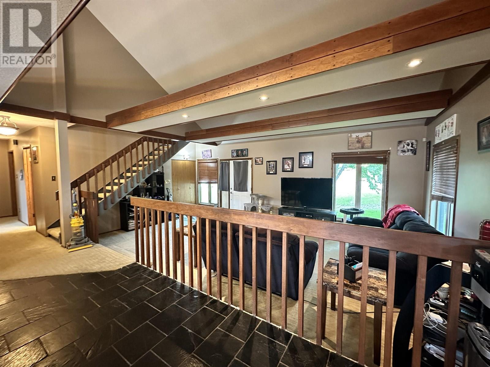 5516 MINNAKER CRESCENT, Fort Nelson