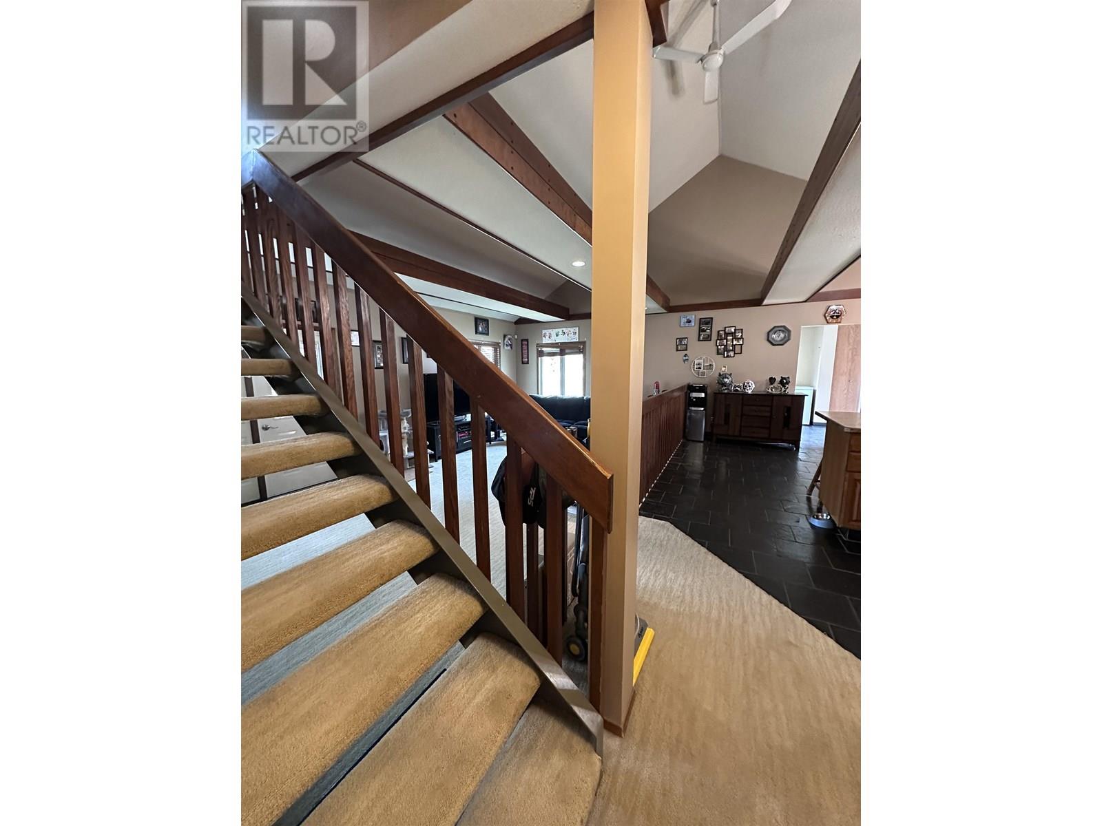 5516 MINNAKER CRESCENT, Fort Nelson