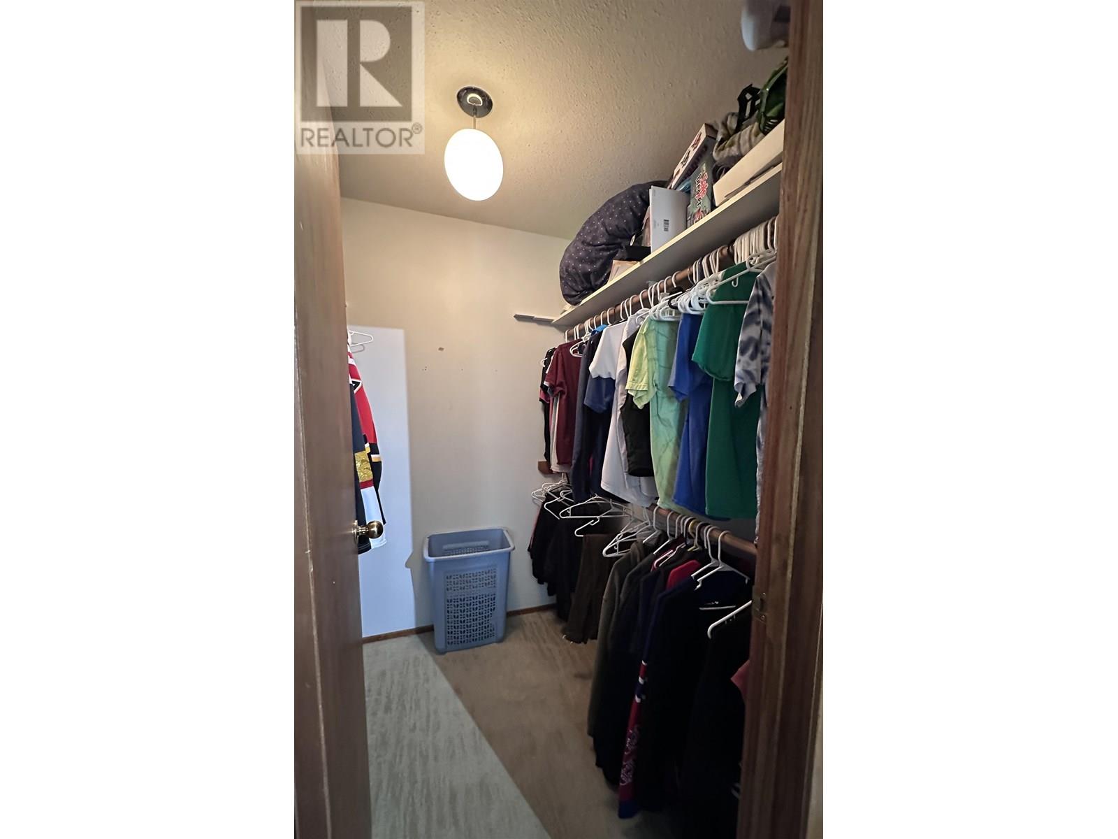 5516 MINNAKER CRESCENT, Fort Nelson