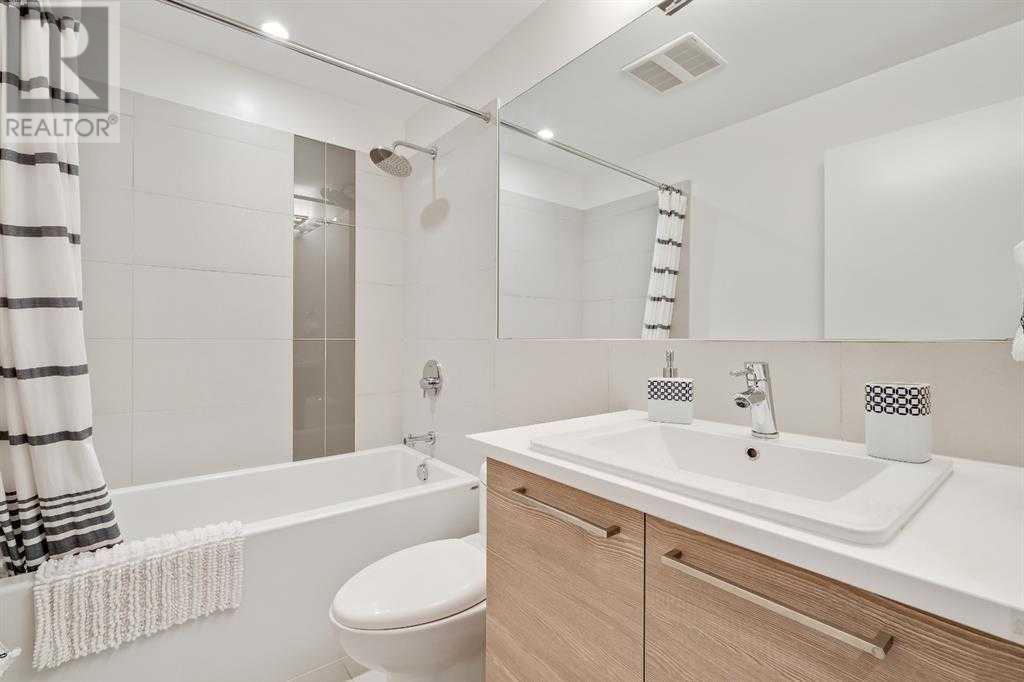 Single Family House for Sale in    Street NE Bridgeland/Riverside Calgary 