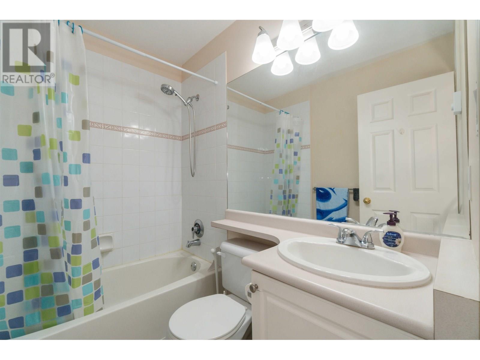 Photo 5 of 60 11571 Thorpe Road, Richmond BC