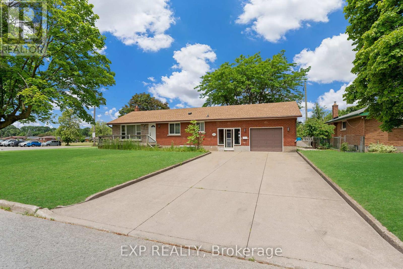 Photo 22 of 162 Ryerson Street, Thorold ON