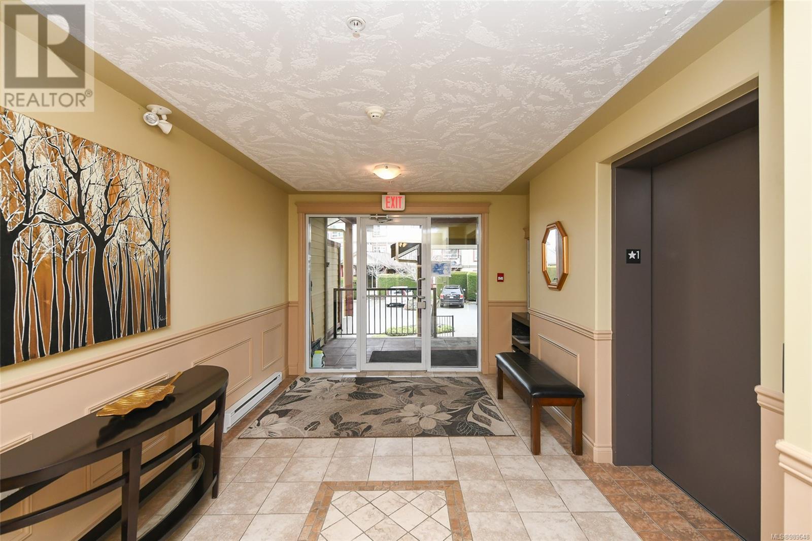 618 3666 Royal Vista Way, Courtenay real estate listing 989648