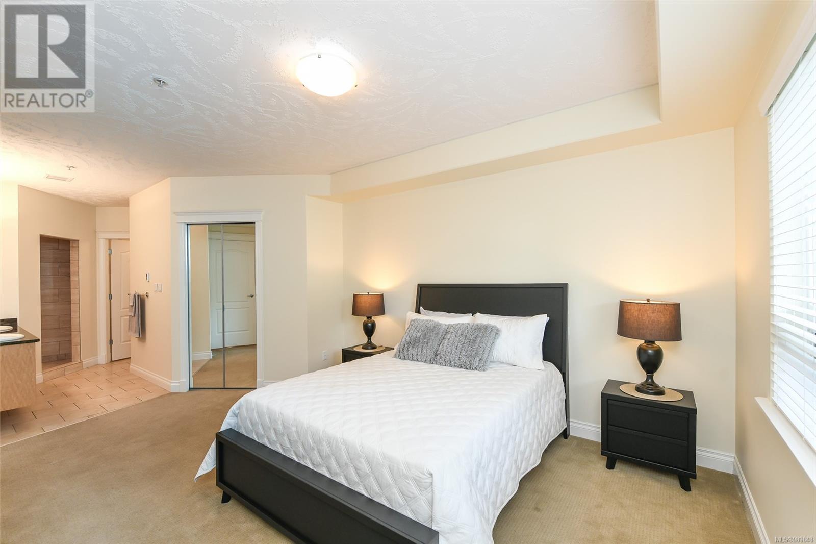 618 3666 Royal Vista Way, Courtenay real estate listing 989648
