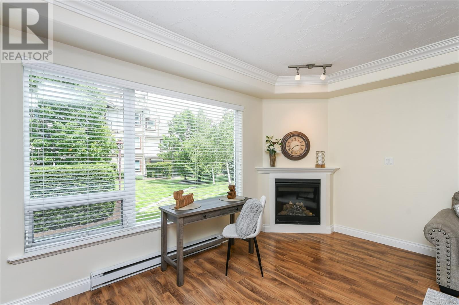 618 3666 Royal Vista Way, Courtenay real estate listing 989648