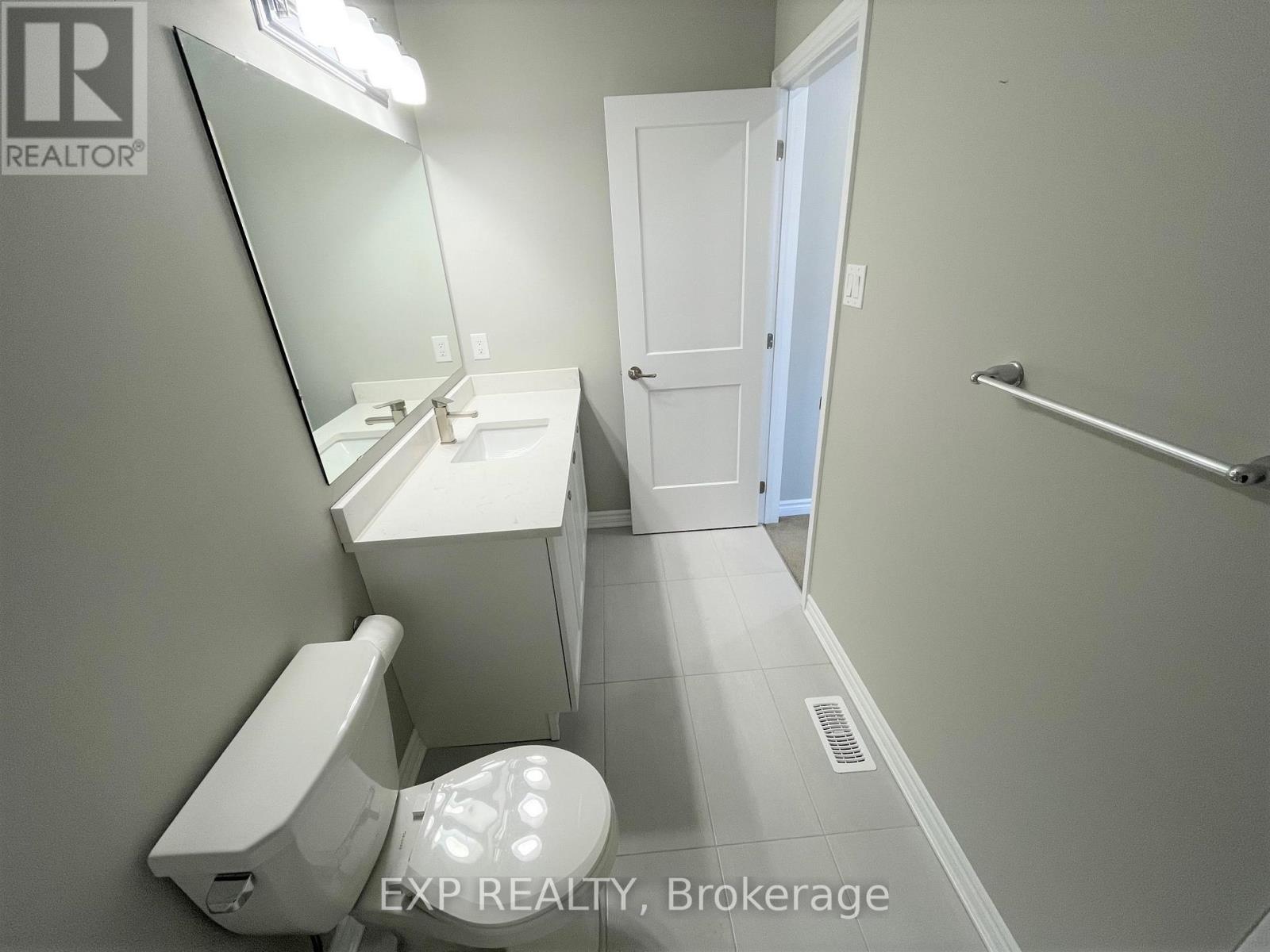 Photo 35 of 912 Rubicon Place, Ottawa ON
