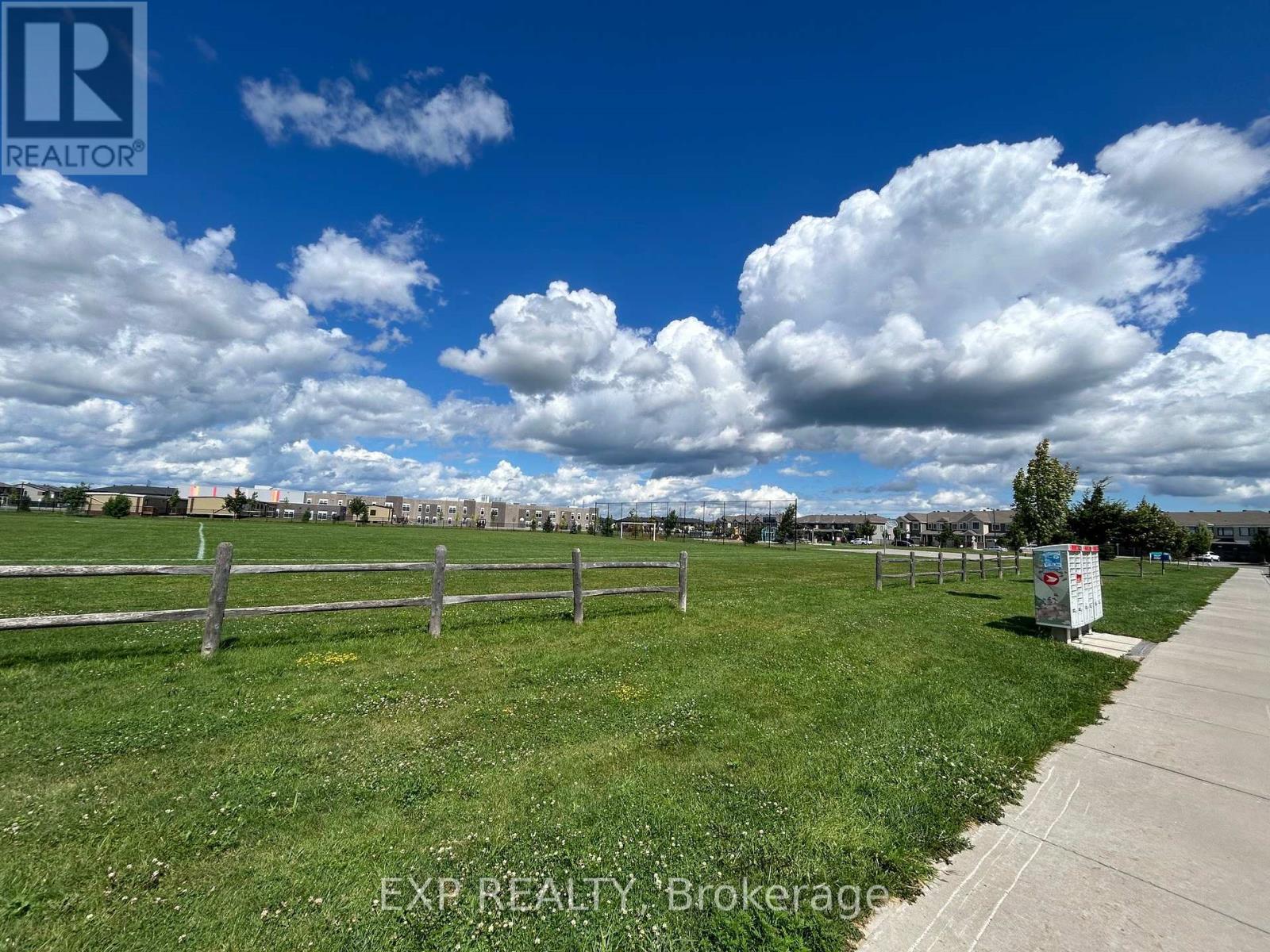 Photo 38 of 912 Rubicon Place, Ottawa ON