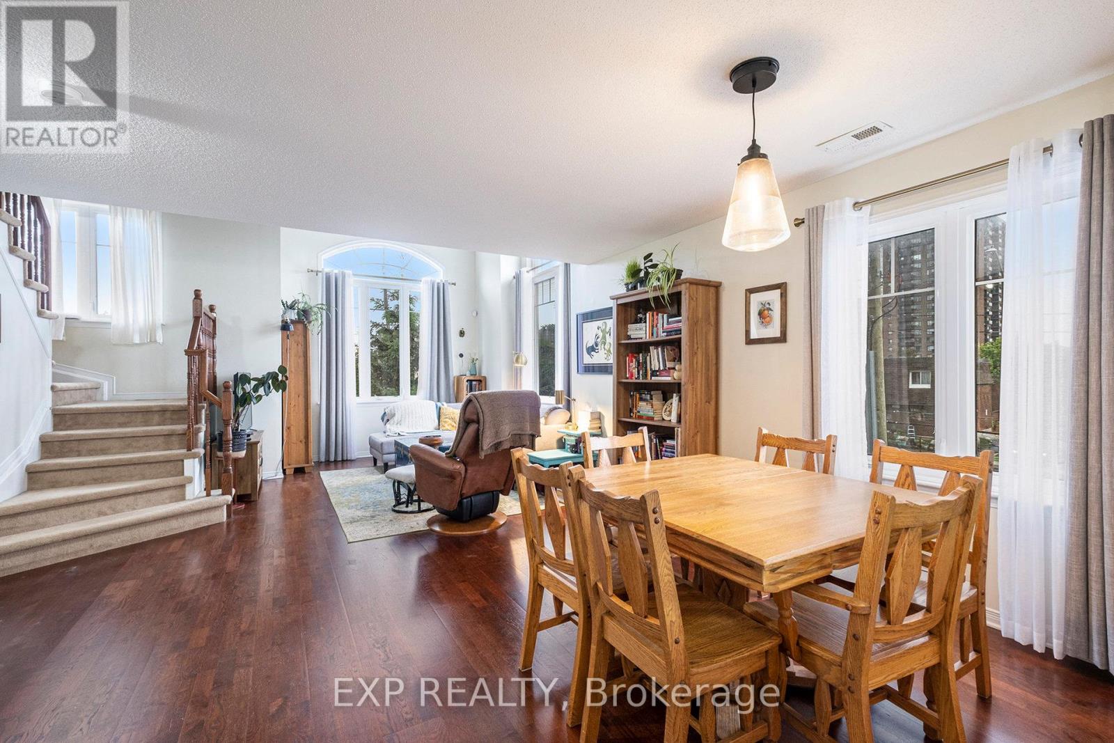 Photo 10 of 146 1512 Walkley Road W, Ottawa ON