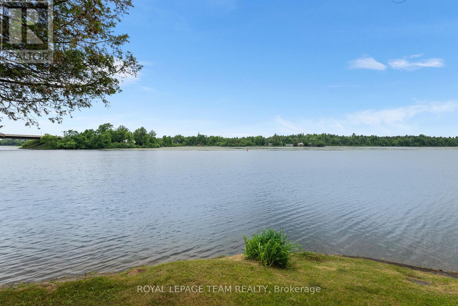 Photo 9 of 2733 Rideau Glen Lane, North Grenville ON