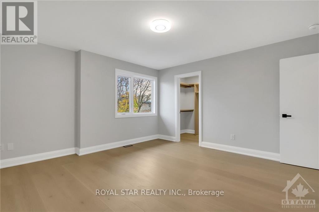 Photo 16 of 78 Rossland Avenue, Ottawa ON