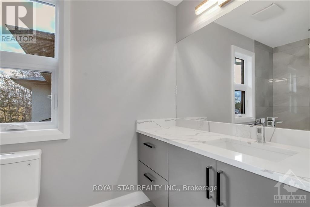 Photo 22 of 78 Rossland Avenue, Ottawa ON