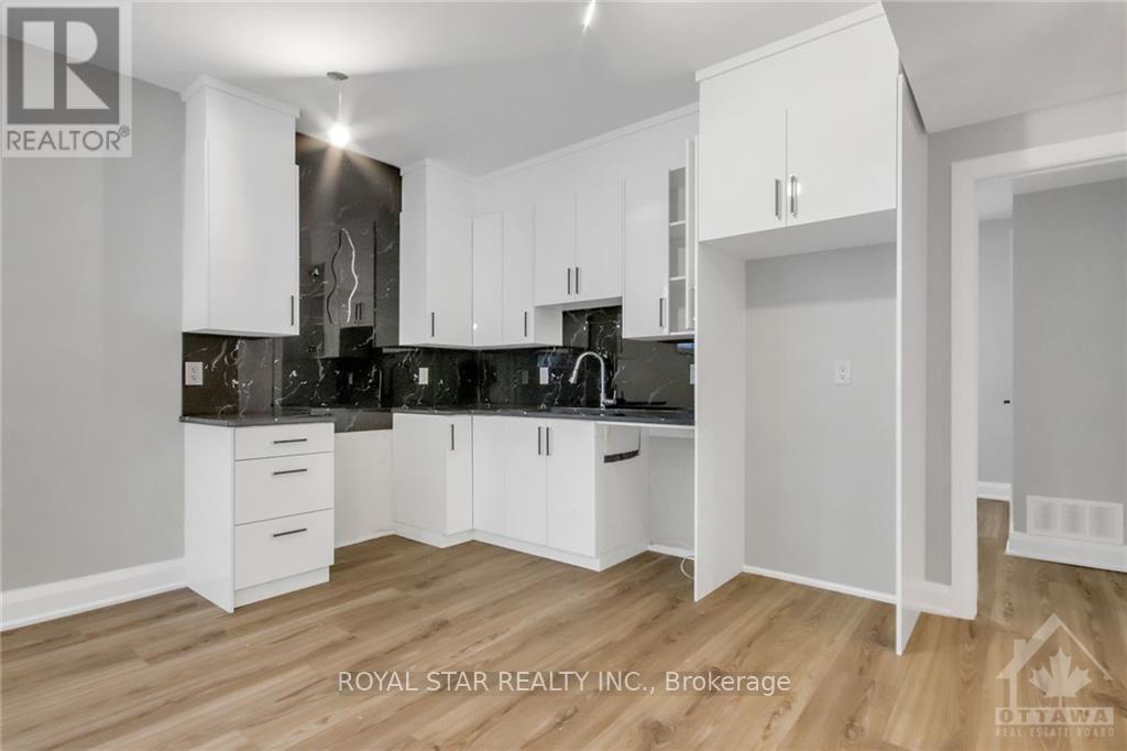 Photo 25 of 78 Rossland Avenue, Ottawa ON