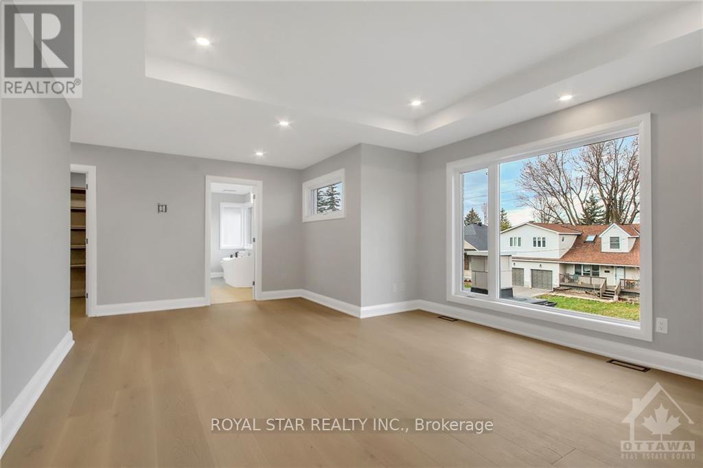 Photo 9 of 78 Rossland Avenue, Ottawa ON