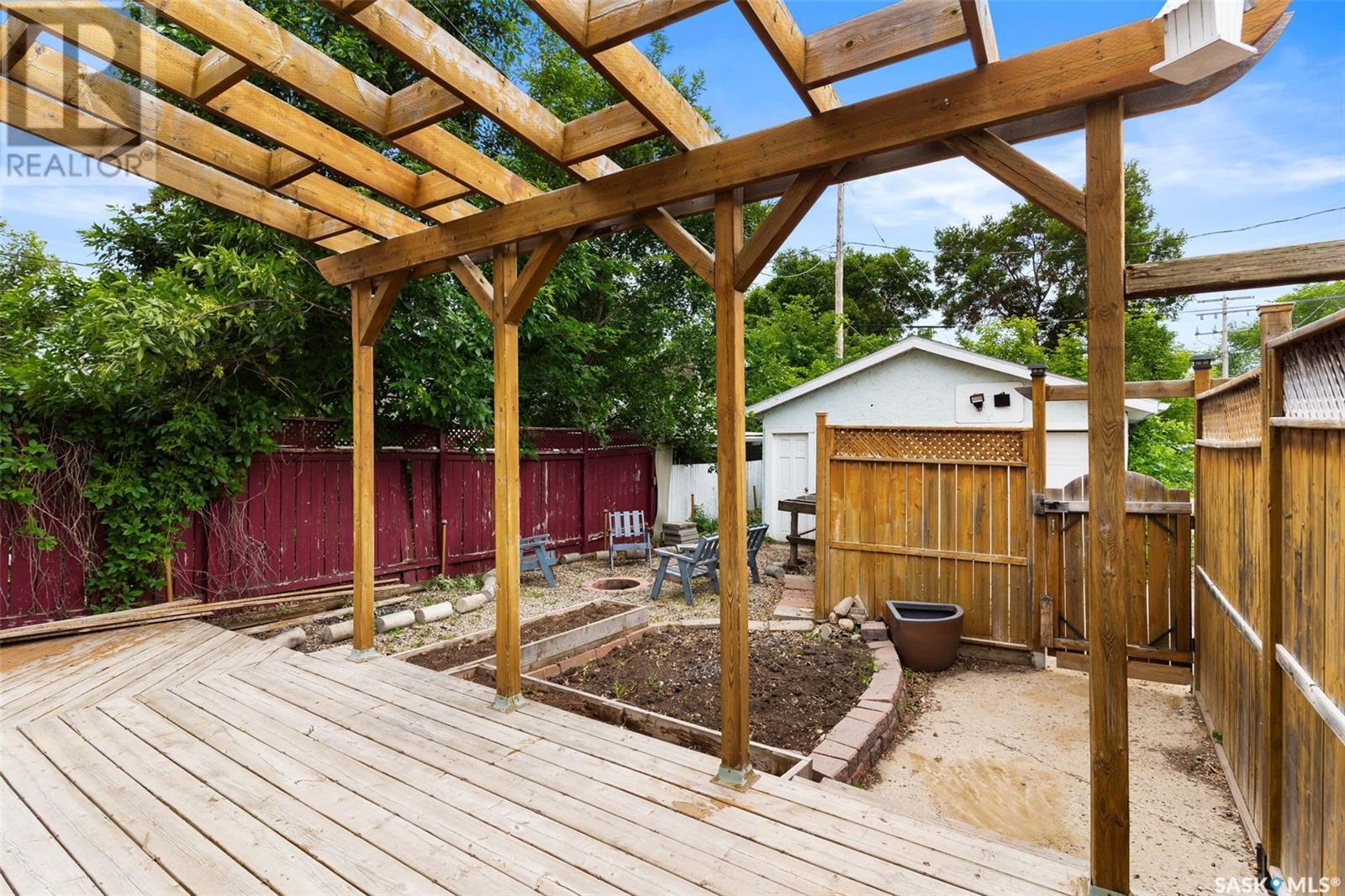 Photo 28 of 2622 Atkinson Street, Regina SK