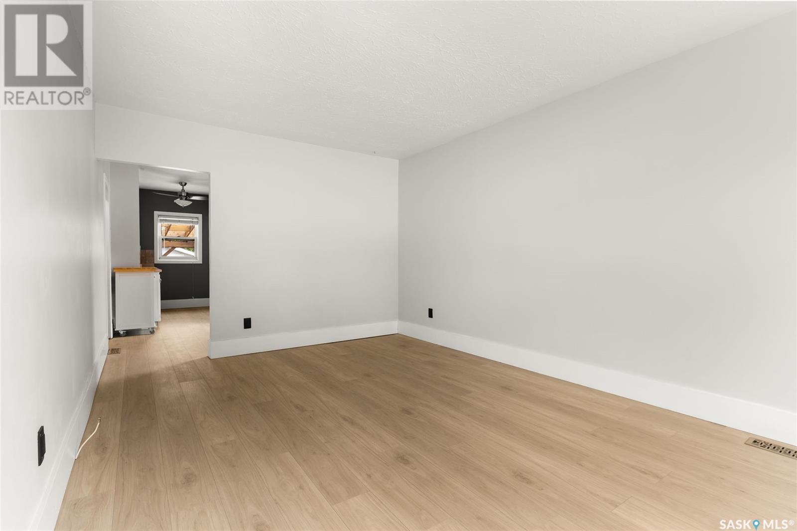Photo 6 of 2622 Atkinson Street, Regina SK